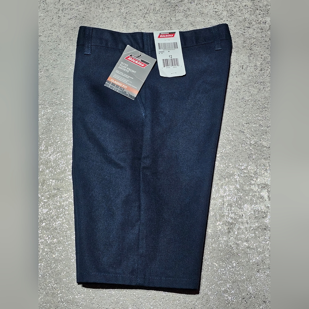 NWT Genuine Dickies Boys Flat Front Navy Blue Classic Fit Shorts Size 12